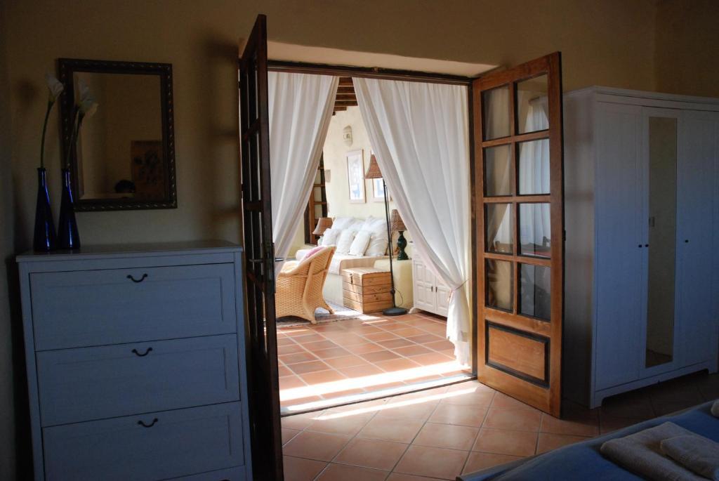 Villa El Perinque Femés Δωμάτιο φωτογραφία